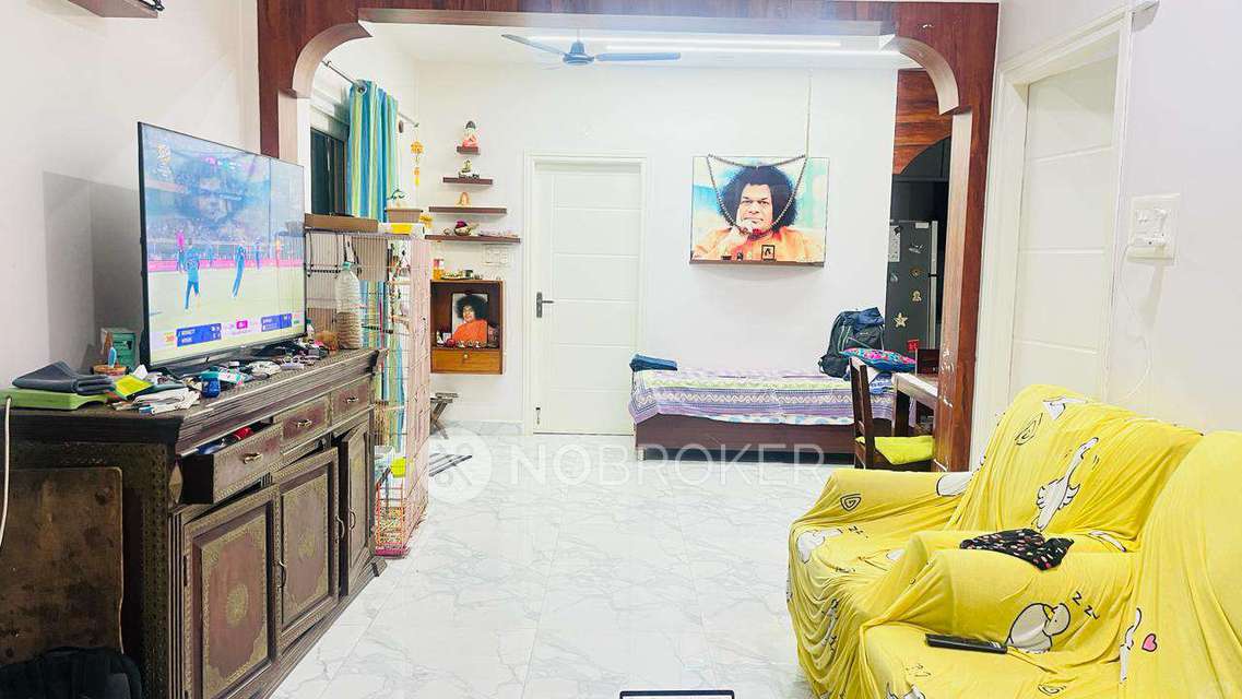 2 BHK Flat In Cbr Sarasthira for Rent  In K R Puram