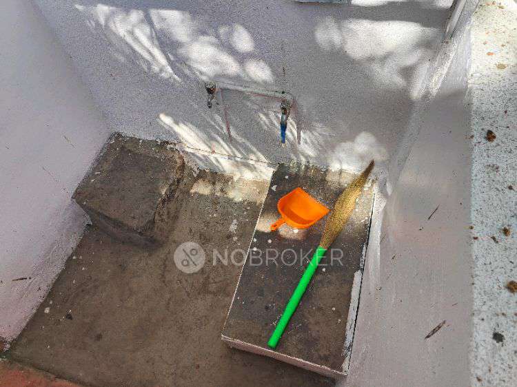 2 BHK Flat In Ishwar Apartment Opp Eklavya College Bhusari Colony  Kothrud for Rent  In 81229, Subarao Kadam Rd, Bharati Nagar, Kothrud, Pune, Maharashtra 411038, India