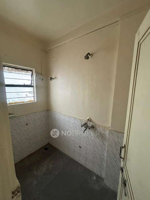 2 BHK Flat In Vaibhav Nagar Society for Rent  In Pimpri Colony