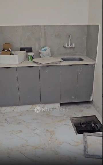 Office Space in Real Steel Gym, Delhi for Rent 