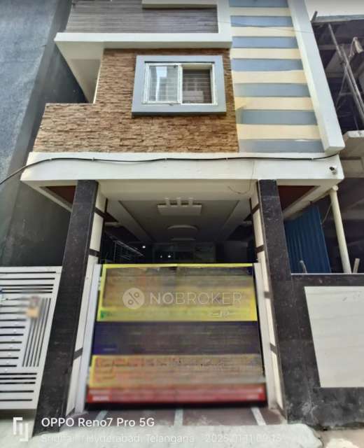 PG for Girls in Gowlidoddy