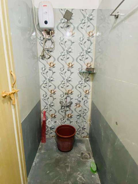 1 BHK Flat In Standalone Building  for Rent  In  Shivajinagar