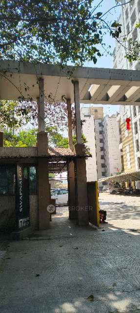 2 BHK Flat In Swapnalok For Sale  In Hadapsar