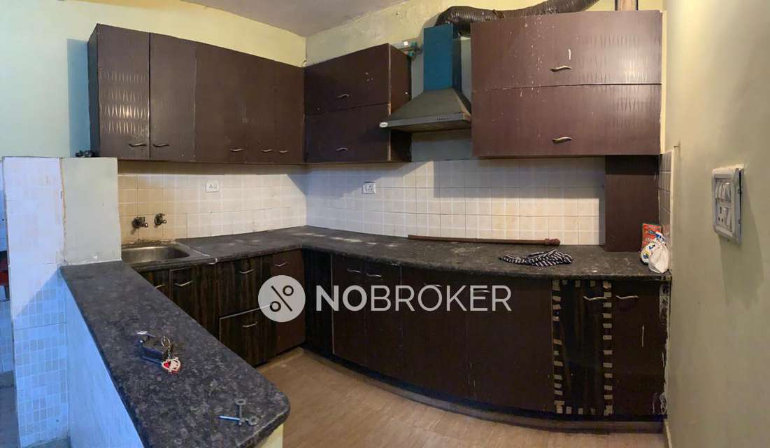 3 BHK Flat In Stand Alone Building For Sale  In Uttam Nagar,  