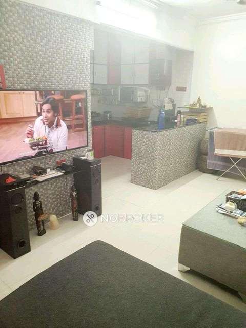 1 BHK Flat In Omkar Shri Omkar Chs For Sale  In 18th Road, Khar West