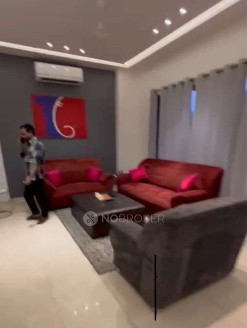 Single Room for Male In 3 BHK  In Sector 55