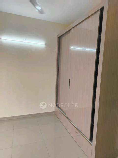 1 BHK Flat In Pyramid Altia for Rent  In Sector 70a