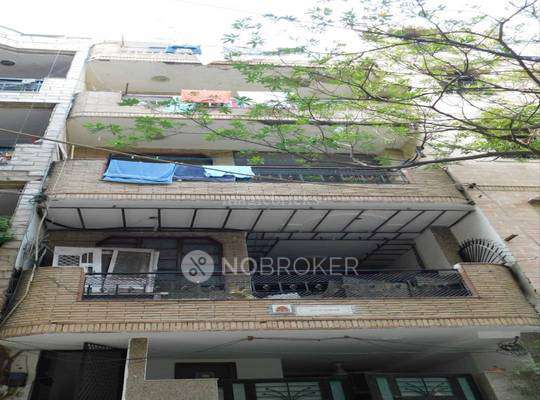 2 BHK Flat In Ram Nivas  for Rent  In Patel Nagar