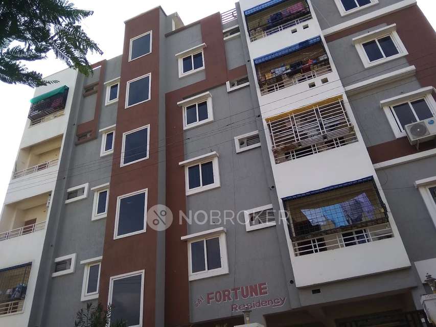 3 BHK Flat In Flat For Sale For Sale  In Gajularamaram Kukaatpally