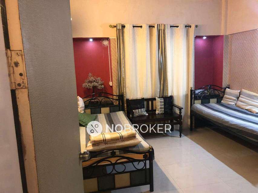 2 BHK Flat In Ambience Empyrean For Sale  In Ghorpadi