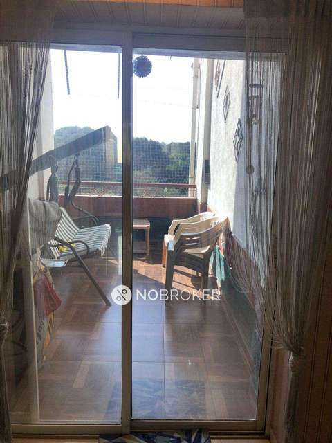 2 BHK Flat In Ambience Empyrean For Sale  In Ghorpadi