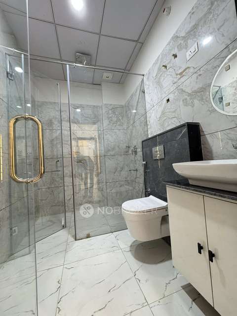 3 BHK Flat In Kumar Ventures For Sale  In Thiruvanmiyur