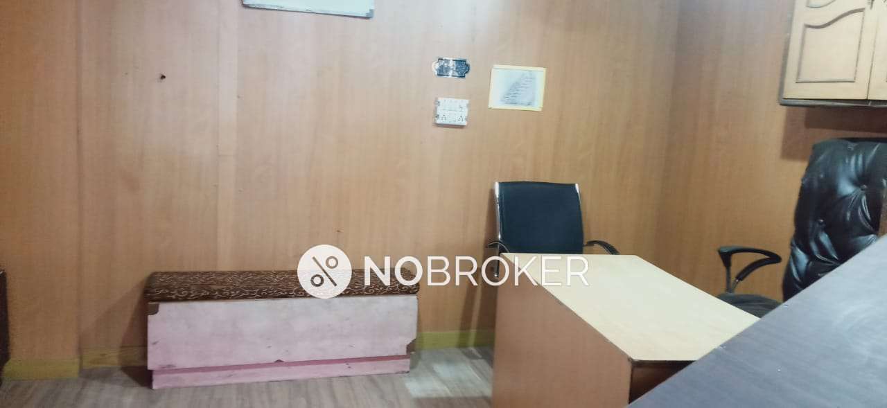 Office Space in Laxmi Nagar, Delhi for Rent 