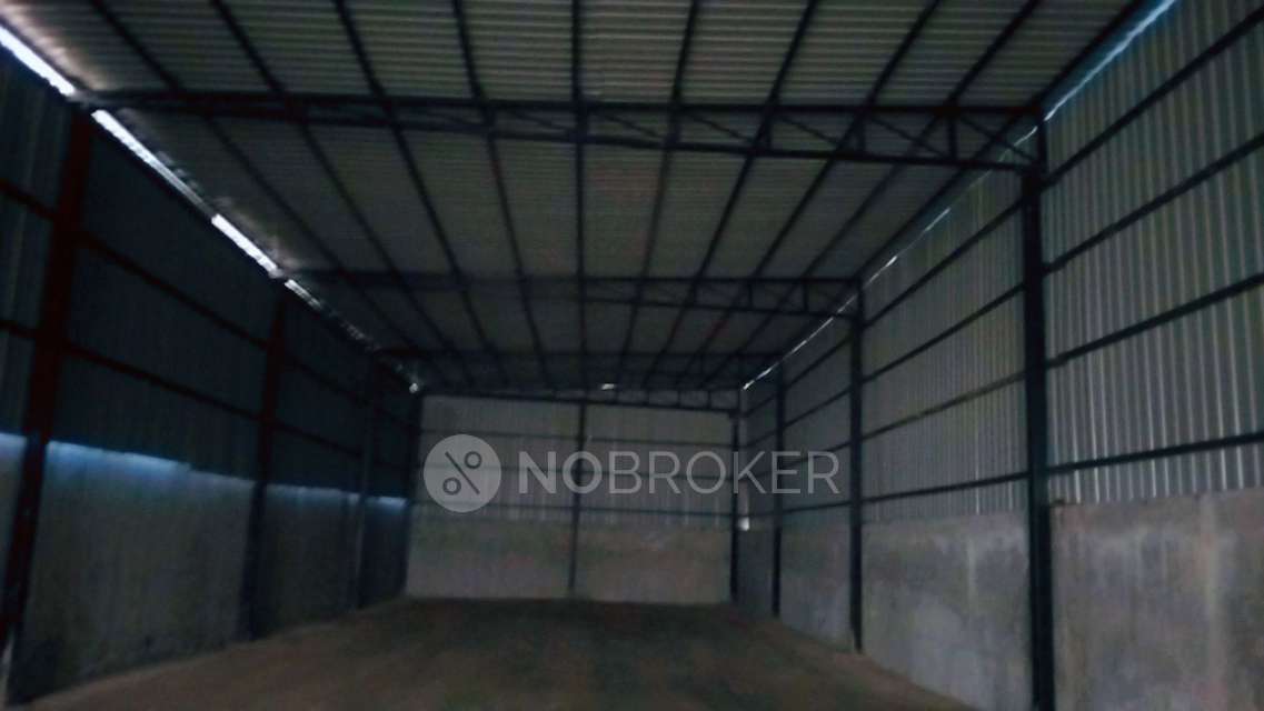 Godown/Warehouse in Sunder Deep College Of Management & Technology, Ghaziabad for Rent 