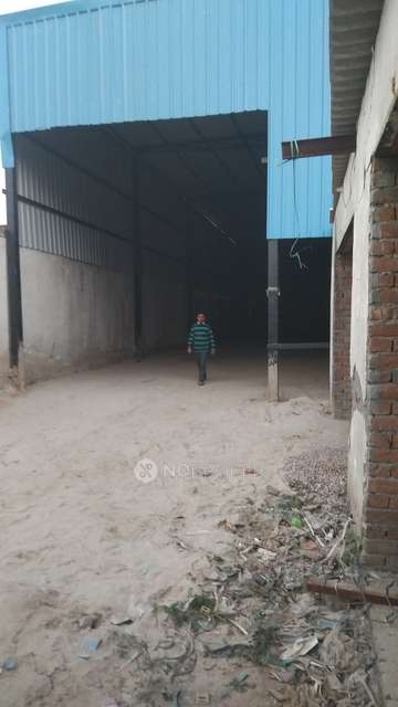 Godown/Warehouse in Sunder Deep College Of Management & Technology, Ghaziabad for Rent 