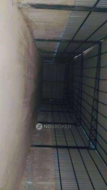 Godown/Warehouse in Sunder Deep College Of Management & Technology, Ghaziabad for Rent 