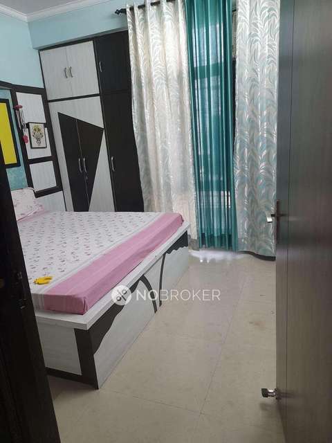 4 BHK Flat In Vrindavan Green For Sale  In Sahibabad