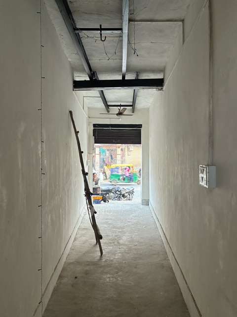 Shop in Ballabhgarh, Faridabad for Rent 