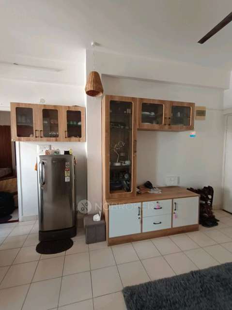 Single Room for Female In 3 BHK  In Palm Spring Apartment In Palm Spring Apartment, 819, Amalodbava Nagar, Venkatadri Layout, Sahyadri Layout, Panduranga Nagar, Bengaluru, Karnataka 560076, India