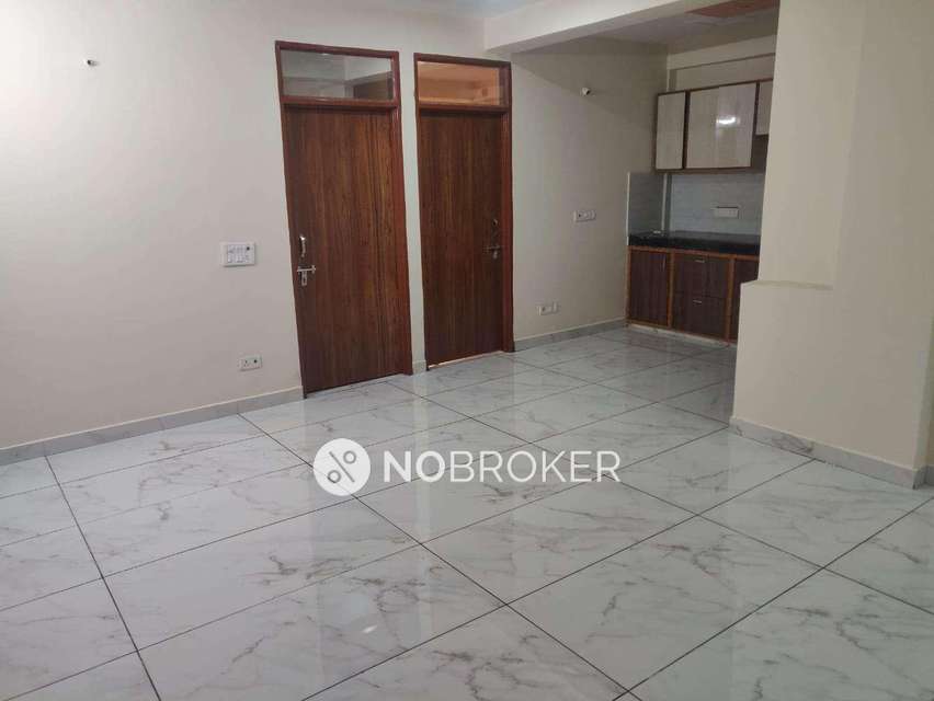 4+ BHK Flat In Sb For Sale  In  Sitapuri