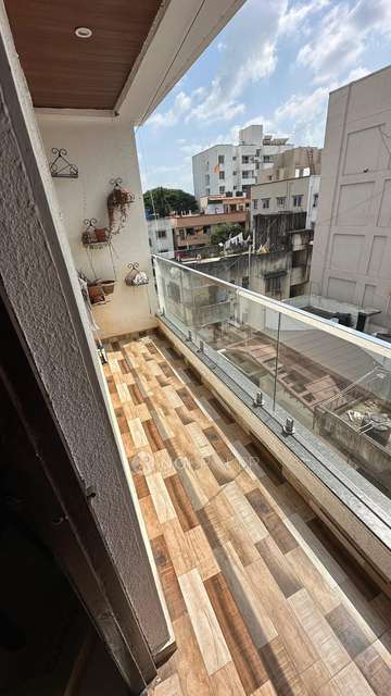 Shared Room for Male In 2 BHK  In Standalone Building  In Kothrud 