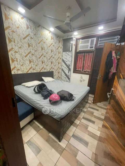 1 BHK Flat In F33 for Rent  In Kk Makeovers