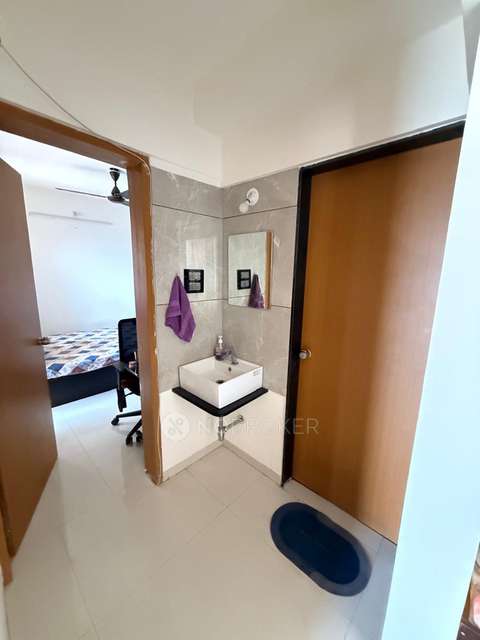 2 BHK Flat In Signature Park for Rent  In Signature Park