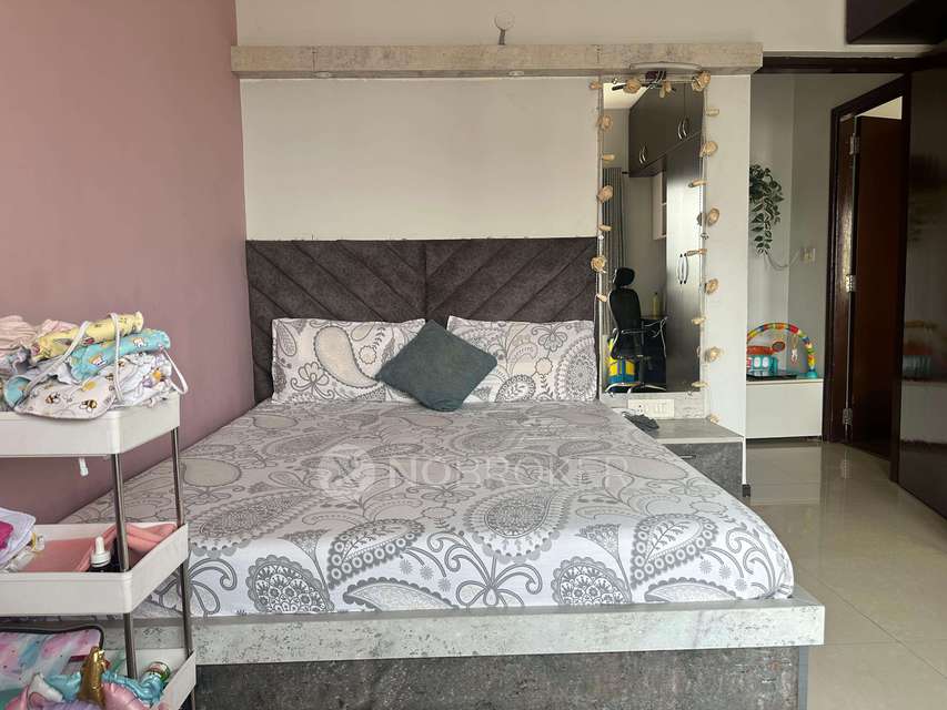 2 BHK Flat In Salarpuria Sattva Greenage For Sale  In Bommanahalli