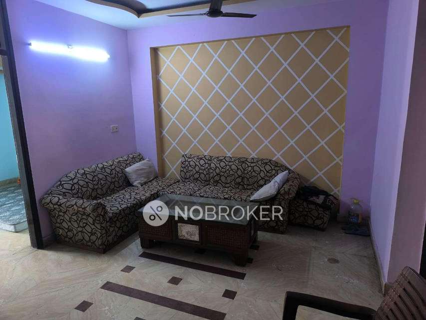 3 BHK Flat In Sb For Sale  In Rohini