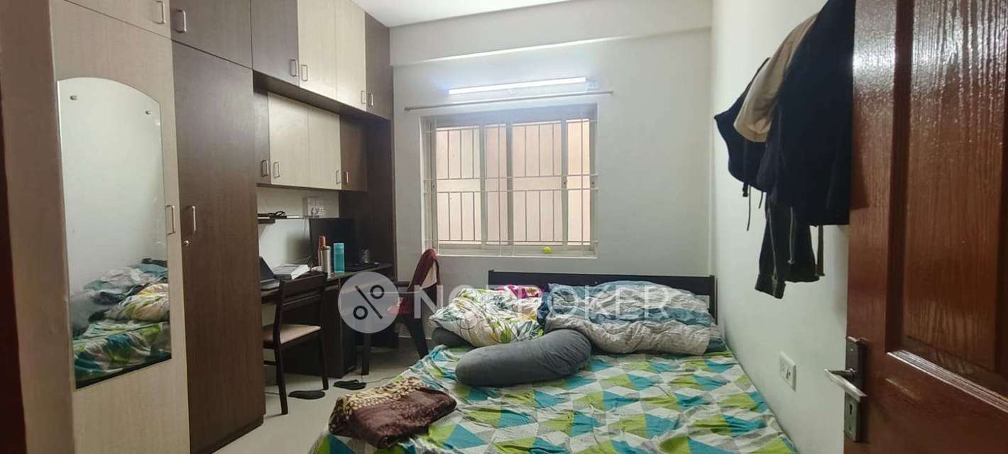 2 BHK Flat In Slv Pearl For Sale  In Hbr Layout