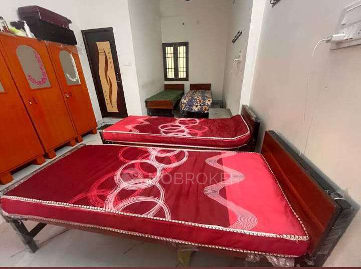 PG for Boys in Karapakkam