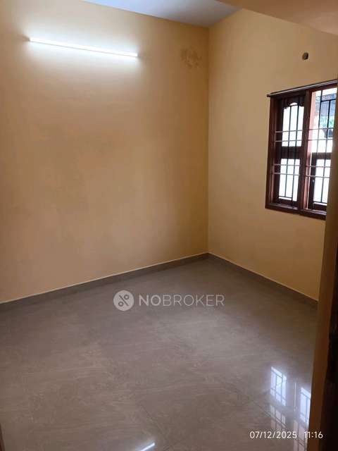 1 BHK House for Rent  In Kakkan Nagar, Adambakkam
