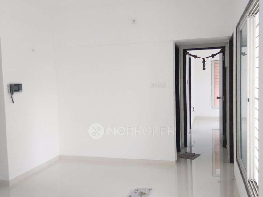 2 BHK Flat In Twin Arcs For Sale  In Pimpri-chinchwad