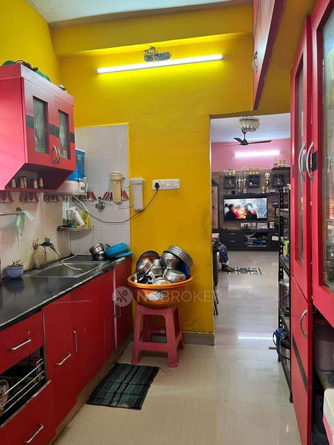 3 BHK Flat In Veera Builders For Sale  In Kovilambakkam