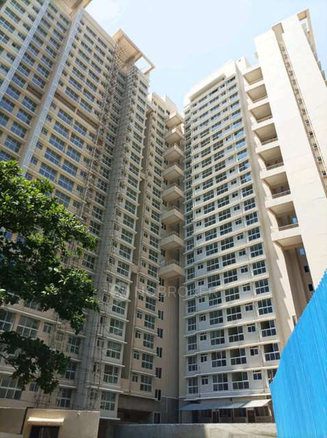 1 BHK Flat For Sale  In Excellent Tower