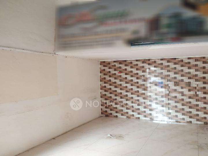 Shop in Ulwe, Mumbai for sale 