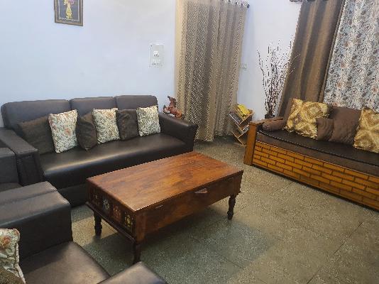 2 BHK Flat In Sfs Flats, Sukhdev Vihar For Sale  In Sukhdev Vihar