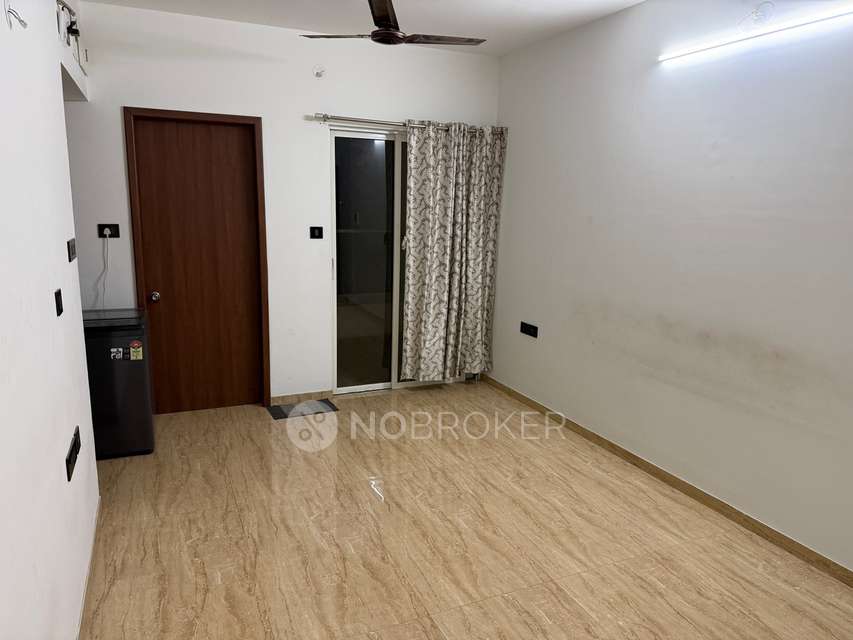 Single Room for Female In 1 BHK  In Vtp Leonara In Mahalunge