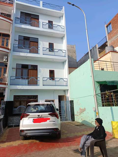 1 RK House for Rent  In 332, Pocket F, Block F, Sector Alpha Ii, Greater Noida, Uttar Pradesh 201310, India