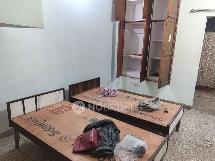 2 BHK Flat In Sb for Rent  In Sector Alpha Ii