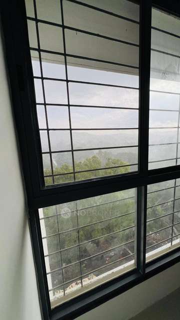 Single Room for Female In 4+ BHK  In Karandikar Kls Supremus In Pashan