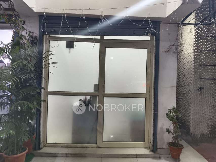 Shop in Dwarka, Delhi for sale 