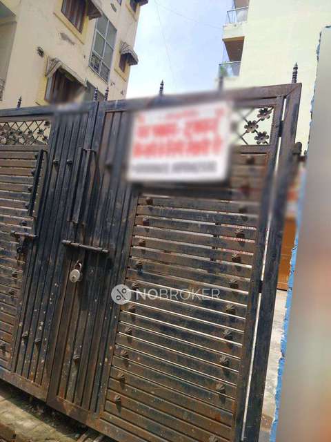 Shop in Mundka, Delhi for Rent 