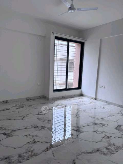 Shared Room for Male In 2 BHK  In Tulsi Apartment  In Mundhwa