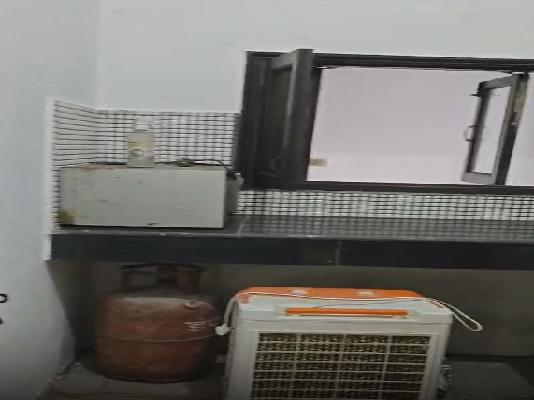 PG for Boys in Madhopura