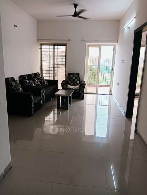 Single Room for Female In 2 BHK  In Gandhi Bafna Ayaan,  Kharadi, Pune In  Kharadi, Pune