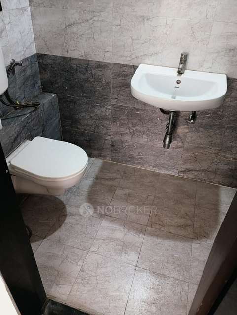 Single Room for Female In 2 BHK  In Gandhi Bafna Ayaan,  Kharadi, Pune In  Kharadi, Pune