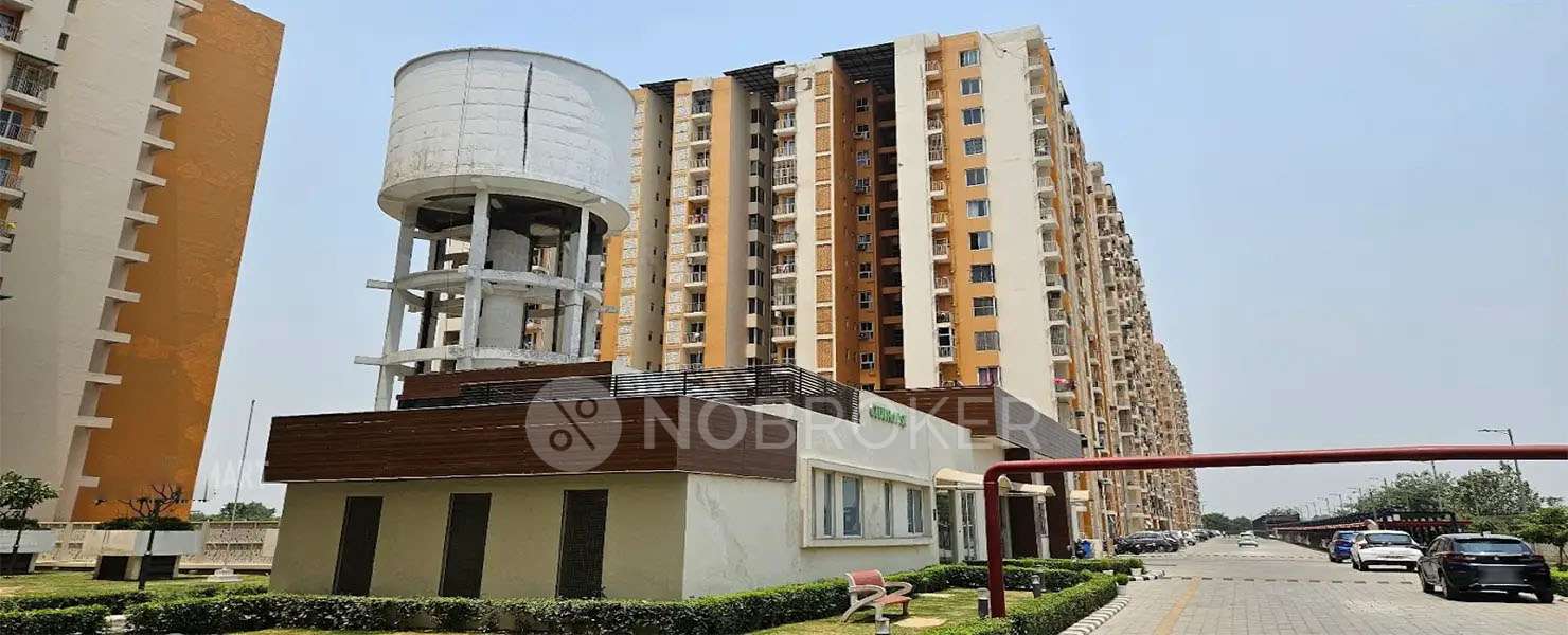 2 BHK Flat In Dream House For Sale  In Wave City 