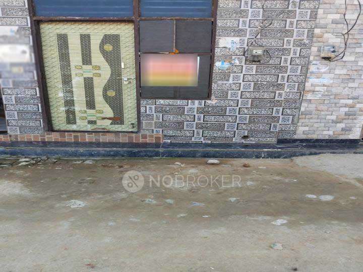 1 RK House for Rent  In Garhi Harsaru