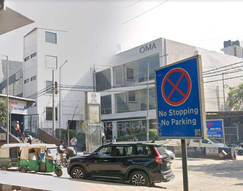 Showroom in Sultanpur, Delhi for Rent 